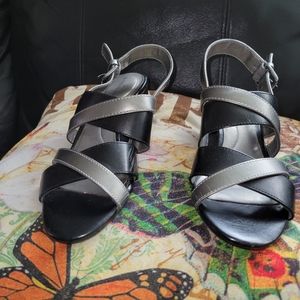 Bandolino sandals